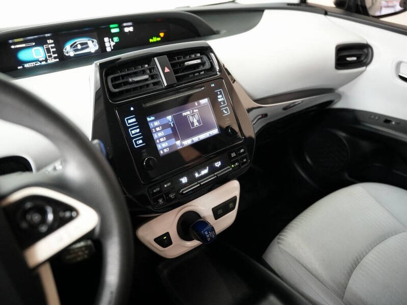 2018 Toyota Prius Two