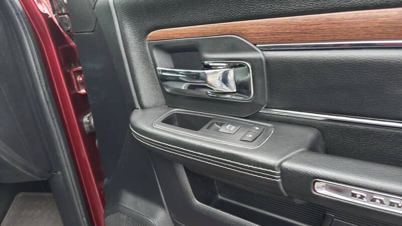 2016 RAM 2500 Laramie