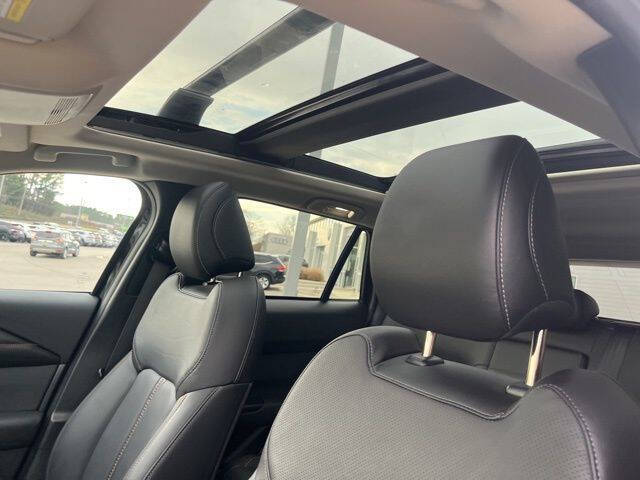 2025 Mazda CX-50 Hybrid Premium Plus