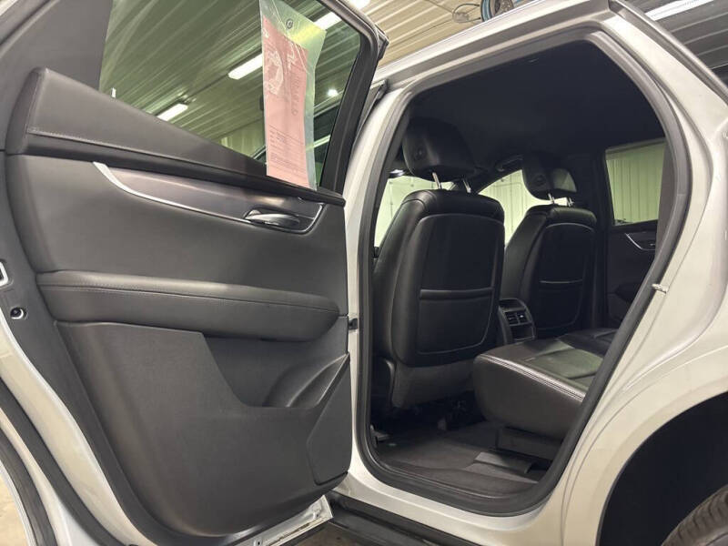 2020 Cadillac XT5 Luxury