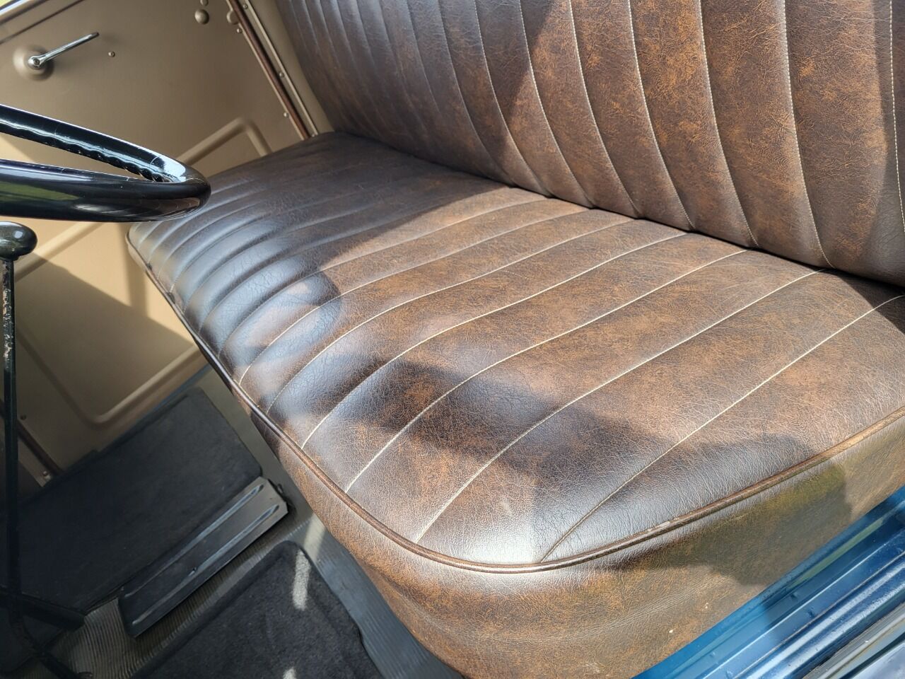 1946 Chevrolet 3600 184