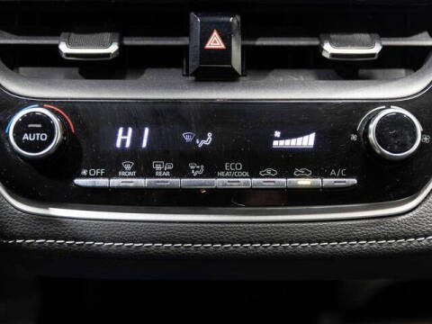 2020 Toyota Corolla Hatchback SE