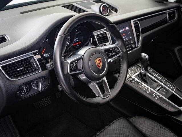 2018 Porsche Macan