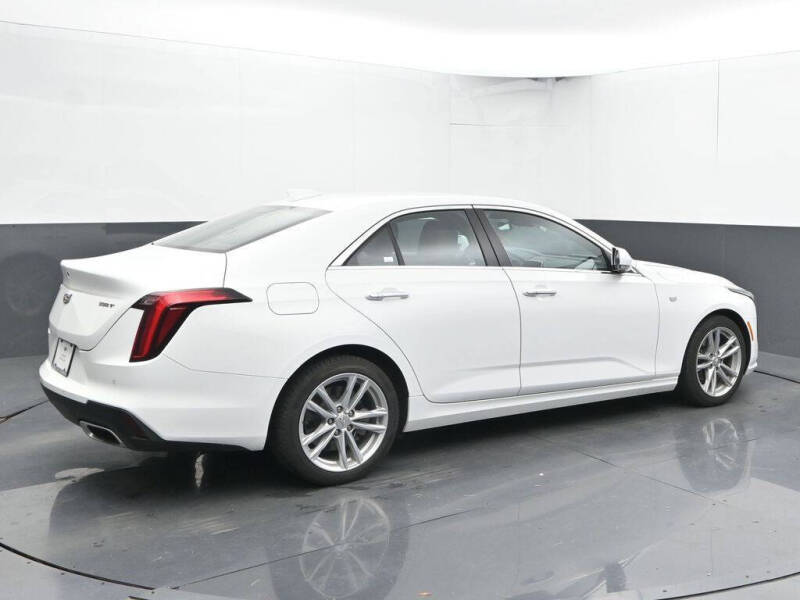 2024 Cadillac CT4 Luxury