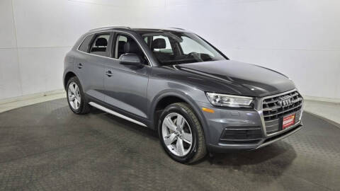 2019 Audi Q5 quattro Premium 45 TFSI