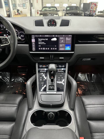 2019 Porsche Cayenne S