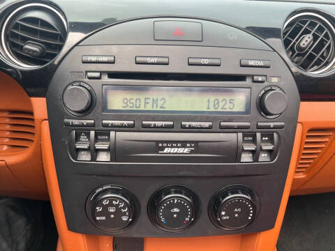 2006 Mazda MX-5 Miata