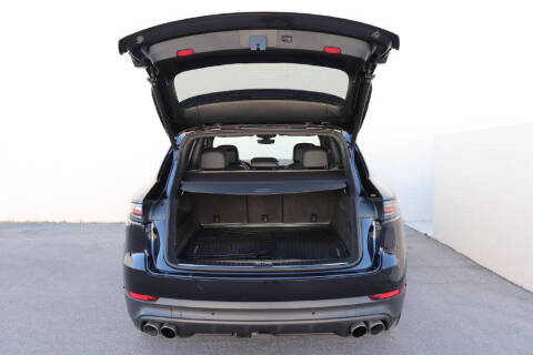 2019 Porsche Cayenne S