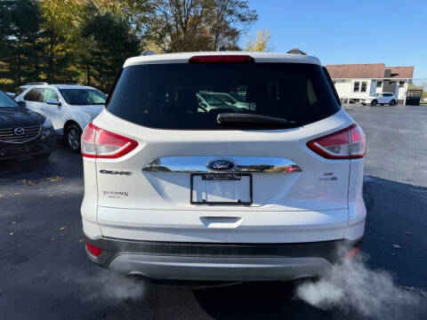 2016 Ford Escape SE