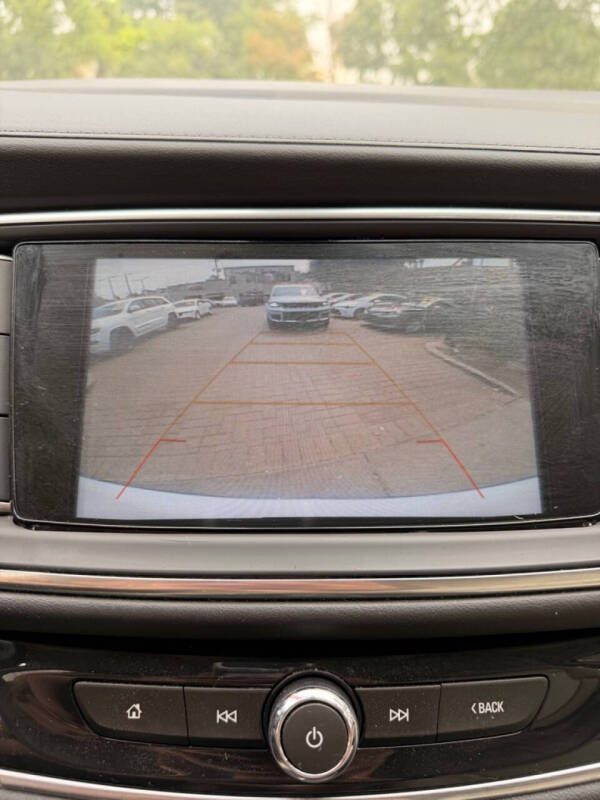 2019 Buick Enclave Essence