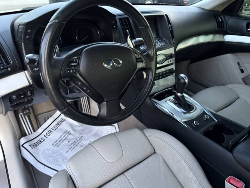 2013 Infiniti G37 Coupe Journey