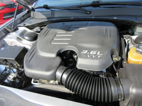 2013 Dodge Charger SE