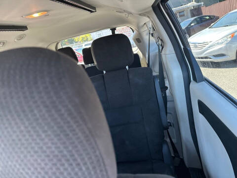 2012 Dodge Grand Caravan SXT