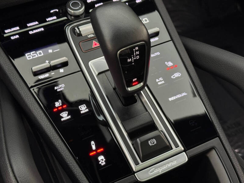 2023 Porsche Cayenne