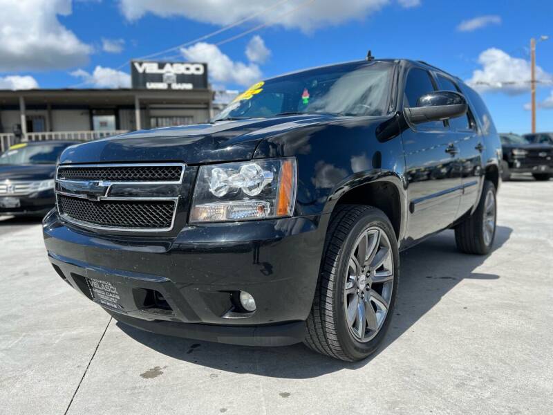 2007 Chevrolet Tahoe for sale at Velascos Used Car Sales in Hermiston OR