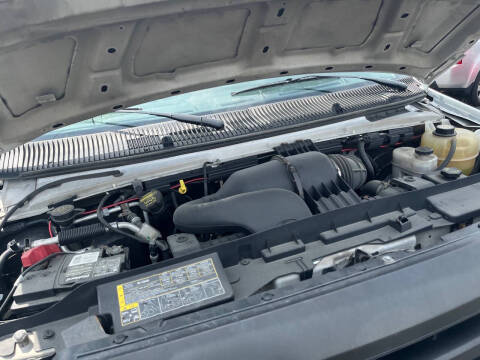 2009 Ford E-Series E-150 XL