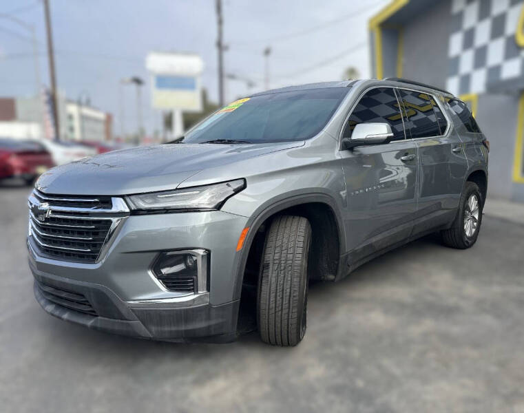 2023 Chevrolet Traverse LT Cloth