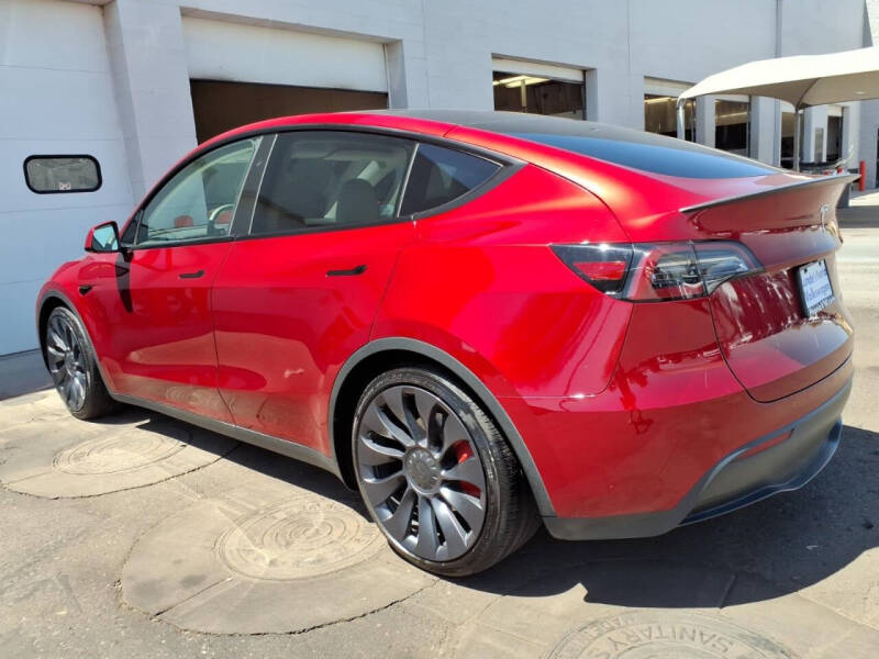 2024 Tesla Model Y Performance