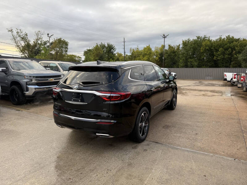 2021 Buick Enclave Essence