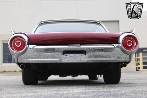 1962 Ford Thunderbird