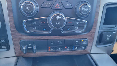 2017 RAM 1500 Laramie