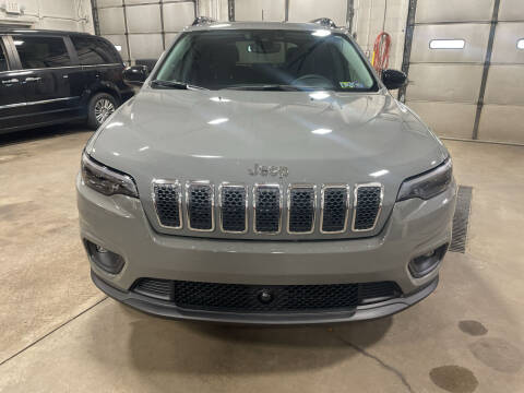 2022 Jeep Cherokee for sale at Phil Giannetti Motors in Brownsville PA