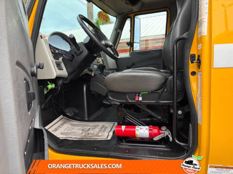 2019 International DuraStar 4300