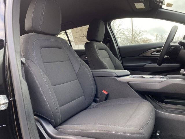 2026 Chevrolet Equinox EV LT 1