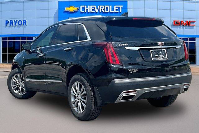2022 Cadillac XT5 Premium Luxury