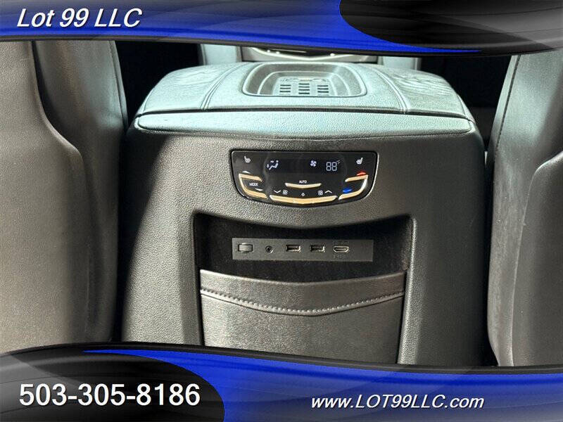 2017 Cadillac Escalade ESV Premium Luxury