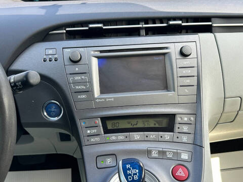 2015 Toyota Prius Three