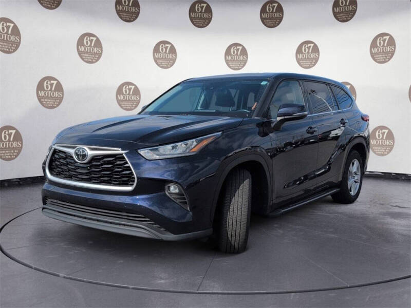 2020 Toyota Highlander LE