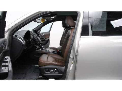 2016 Audi Q5 2.0T quattro Premium Plus