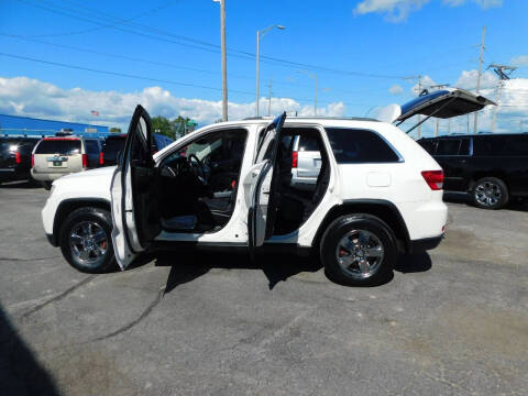 2011 Jeep Grand Cherokee Laredo