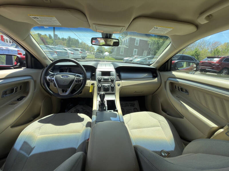 2013 Ford Taurus SEL