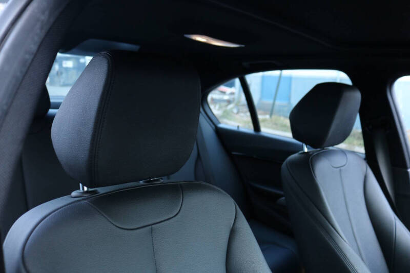 2016 BMW 3 Series 328i