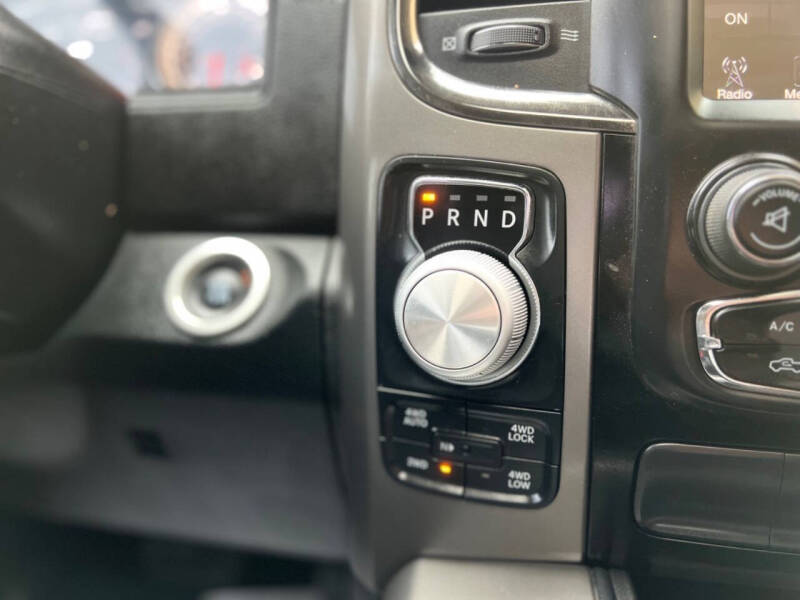 2014 RAM 1500 Sport