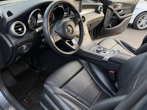 2017 Mercedes-Benz GLC GLC 300 4MATIC