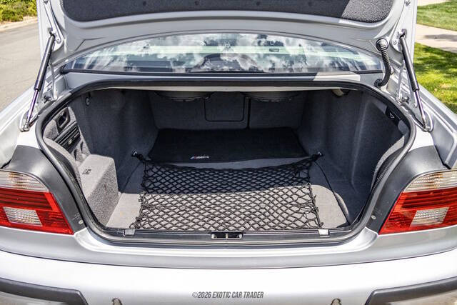 2002 BMW M5