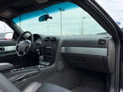 2002 Ford Thunderbird Deluxe