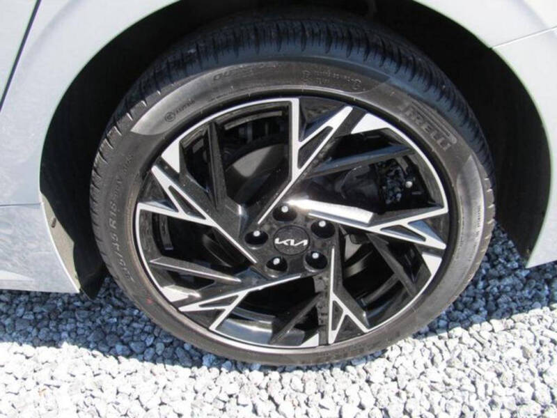 2025 Kia K5