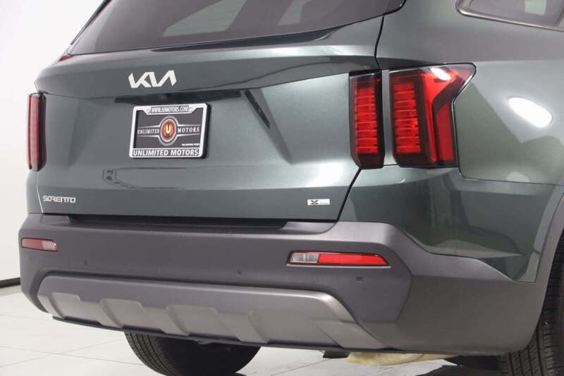 2023 Kia Sorento X-Line S