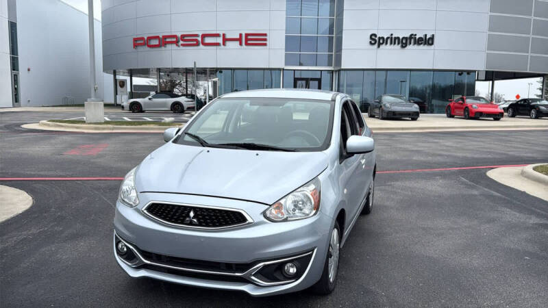 2019 Mitsubishi Mirage ES's photo
