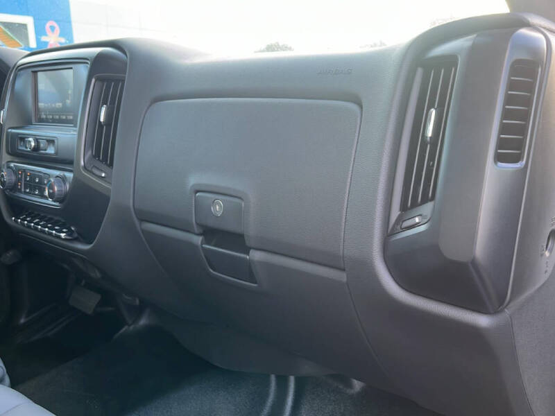 2023 Chevrolet Silverado 6500HD