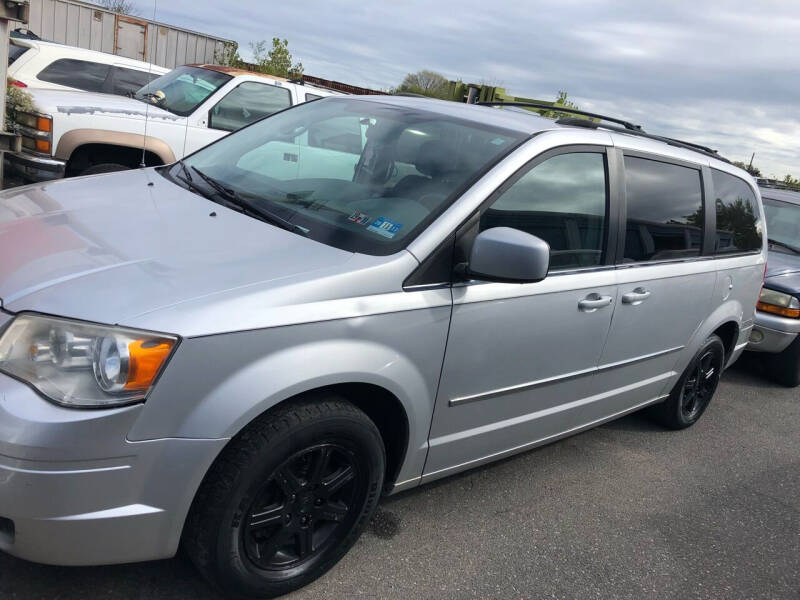 2010 Chrysler Town and Country for sale at Debo Bros Auto Sales in Philadelphia PA