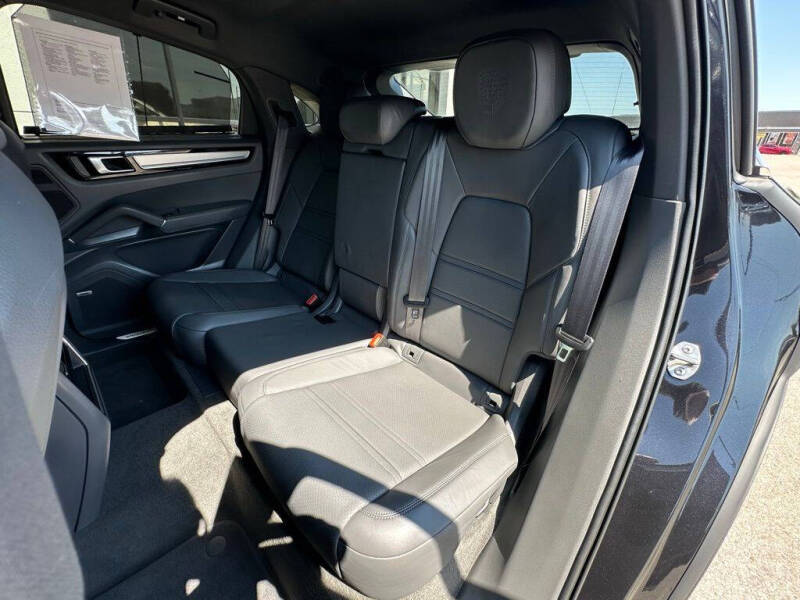 2022 Porsche Cayenne