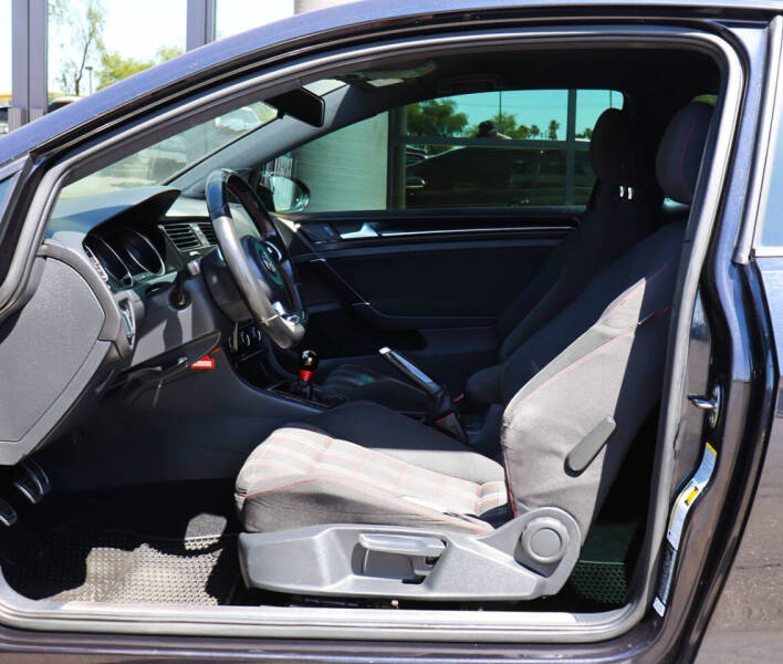 2015 Volkswagen Golf GTI S