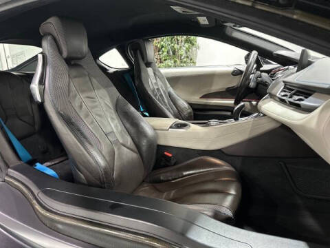 2014 BMW i8