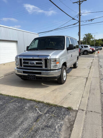 2013 Ford E-Series E-350 SD XLT