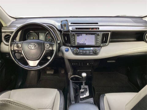 2017 Toyota RAV4 Hybrid Limited